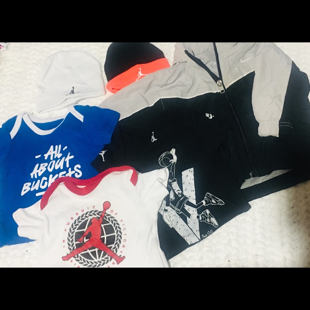 Jordan & Nike Baby Set Onesies, Hat & Jacket